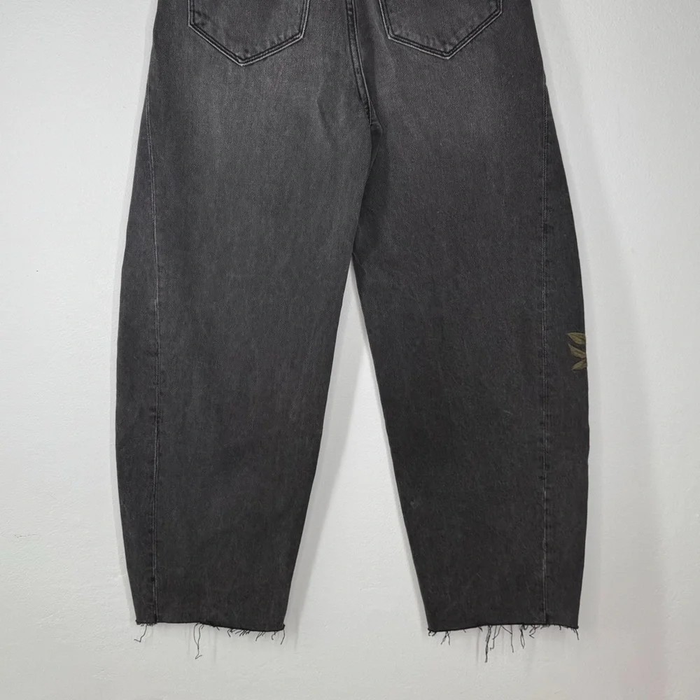Driftwood Parker Barrel Jeans Faded Black Embroidered Floral Bee Butterfly 24 - Picture 7 of 16